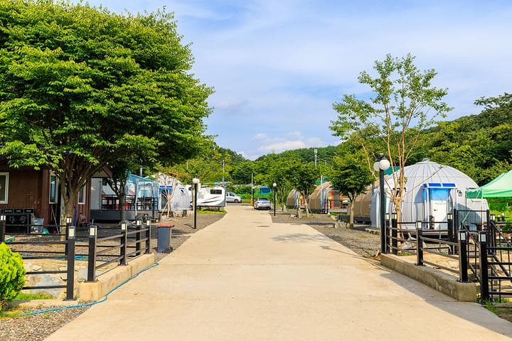 하늘아래 수성별사랑캠프 캠핑장 · GoCamping 제공
