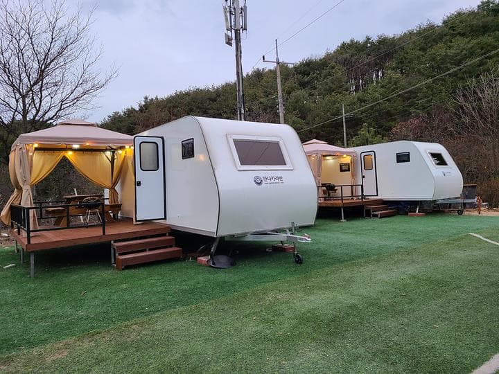 산마루카라반 캠핑장 · GoCamping 제공