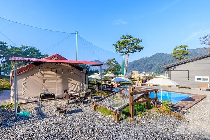 토마스캠프&레드캐빈 캠핑장 · GoCamping 제공