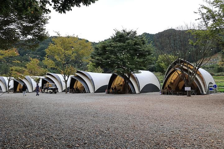 숲속에 머물다 캠핑장 · GoCamping 제공