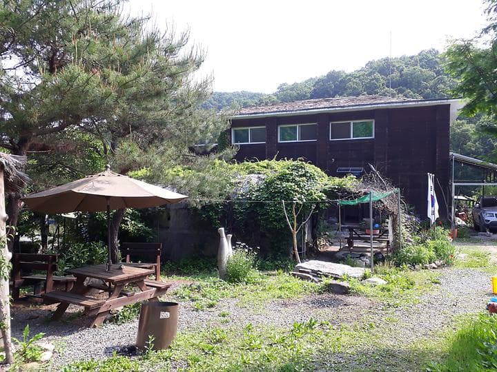 야생초마을아미골 캠핑장 · GoCamping 제공