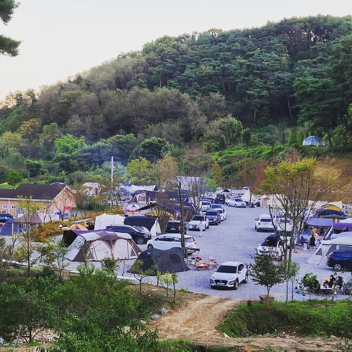 천안 몽각산 힐링뷰 캠핑장 캠핑장 · GoCamping 제공