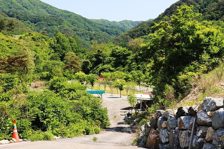 캠프 어라운드 캠핑장 · GoCamping 제공