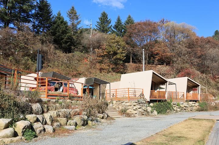 디프라이빗가평 (D. private Gapyeong) 캠핑장 · GoCamping 제공