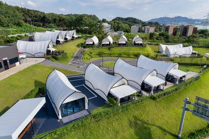 글램핑 봄 캠핑장 · GoCamping 제공