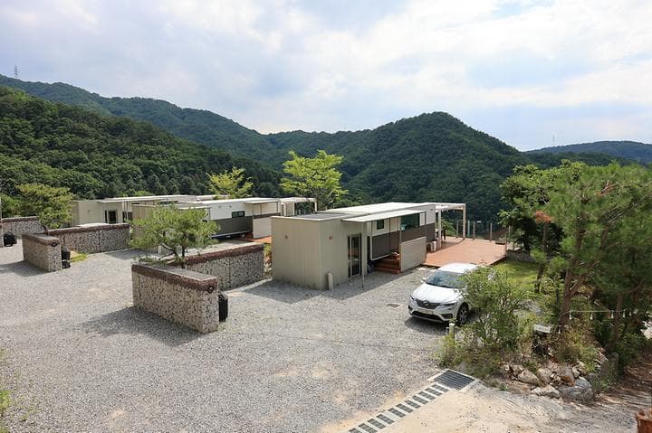 포천 몽롱한노을 카라반 캠핑장 캠핑장 · GoCamping 제공
