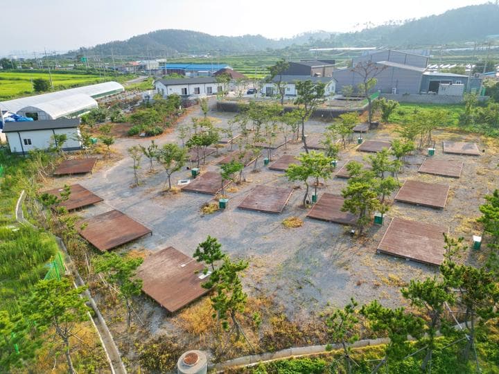 석병관광농원 야영장 캠핑장 · GoCamping 제공