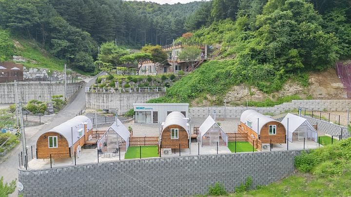 모모글램핑 캠핑장 · GoCamping 제공