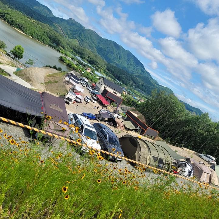 시인의 마을 관광농원 캠핑장 · GoCamping 제공
