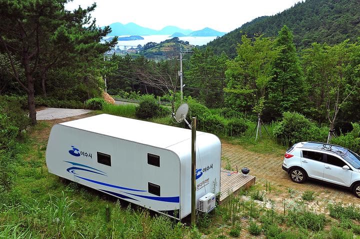 봉황산자연휴양림 야영장 캠핑장 · GoCamping 제공