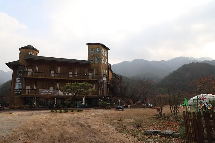 산사랑글램핑펜션 캠핑장 · GoCamping 제공