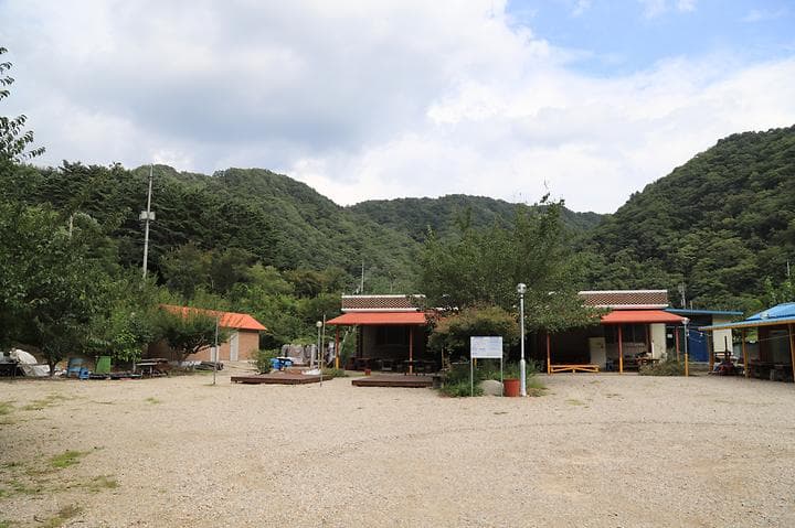 아침가리 계곡 캠핑장 캠핑장 · GoCamping 제공