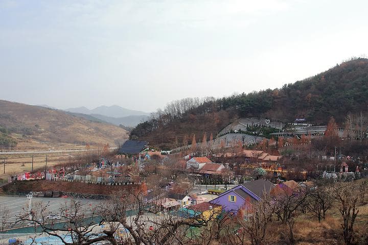 청도프로방스불빛축제카라반펜션 캠핑장 · GoCamping 제공