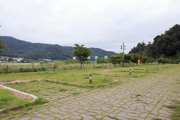 칠곡보 오토캠핑장 캠핑장 · GoCamping 제공