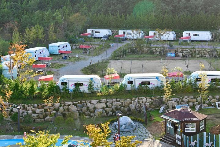 카라반 르 몽드 캠핑장 · GoCamping 제공