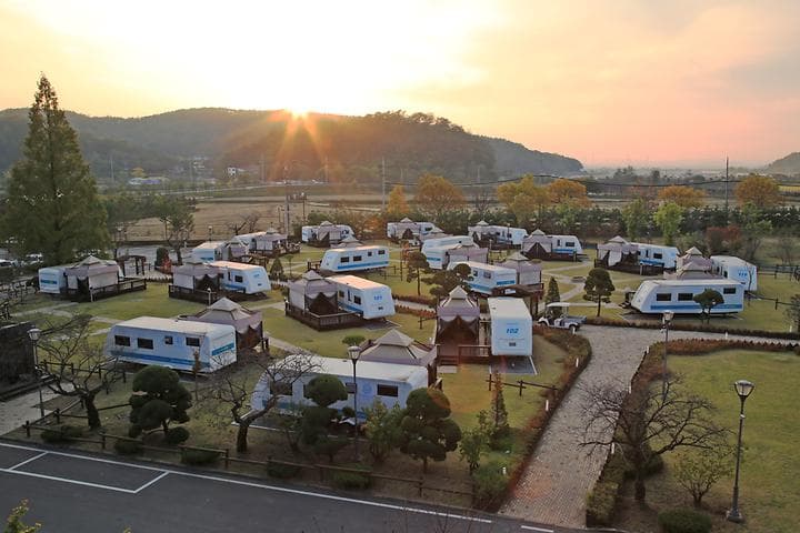 파라다이스 캐빈파크 캠핑장 · GoCamping 제공