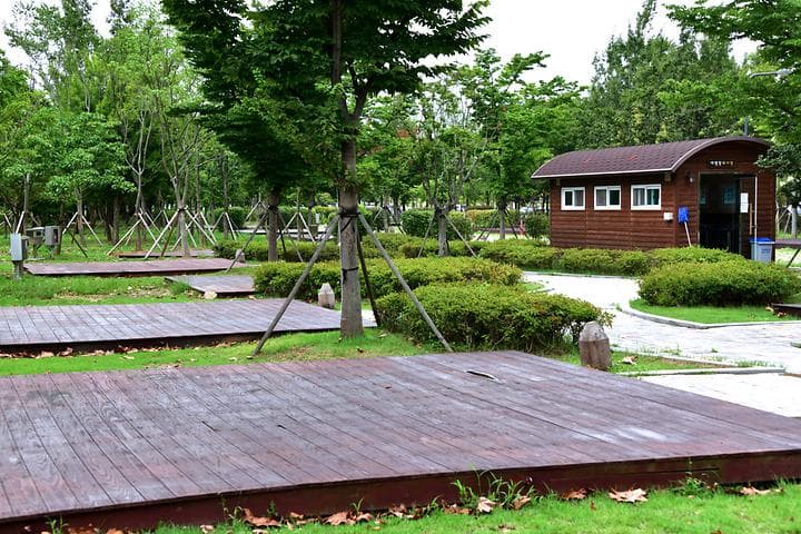 광주시민의 숲 야영장 캠핑장 · GoCamping 제공