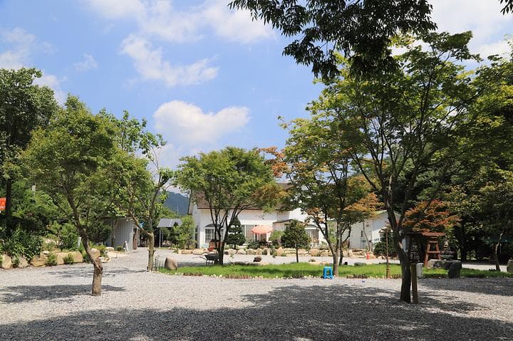 하얀여울 캠핑장 · GoCamping 제공