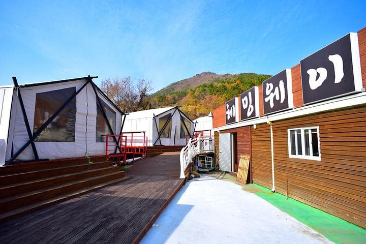 헤밍웨이 글램핑 캠핑장 · GoCamping 제공