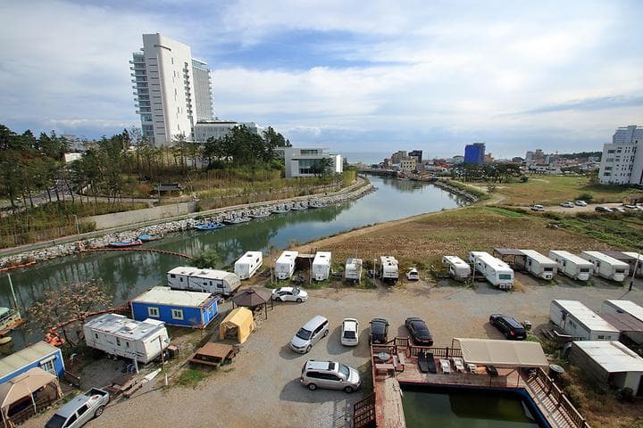 경포대카라반 캠핑장 · GoCamping 제공