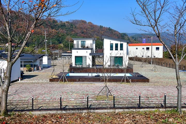 의령나루캠프 캠핑장 · GoCamping 제공