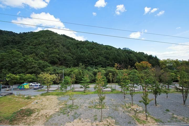덕동계곡오토캠핑장 캠핑장 · GoCamping 제공