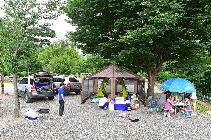 덕유캠프농장 캠핑장 · GoCamping 제공